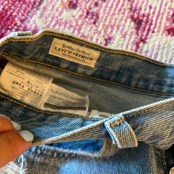 Levis denim shorts 501 - Picture 4 of 5